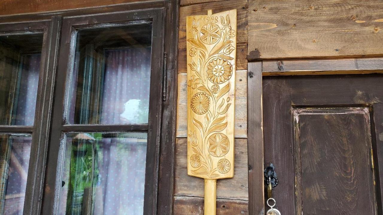 Casa Rustic Feher & Fekete Vendeghazak โซวาตา ภายนอก รูปภาพ