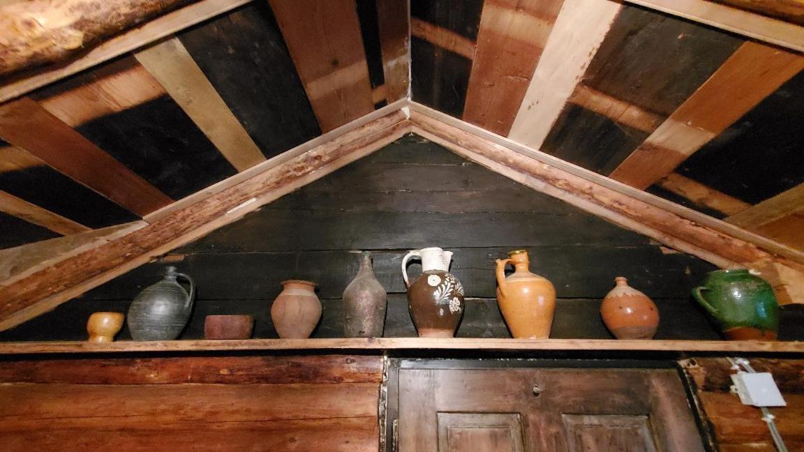 Casa Rustic Feher & Fekete Vendeghazak โซวาตา ภายนอก รูปภาพ