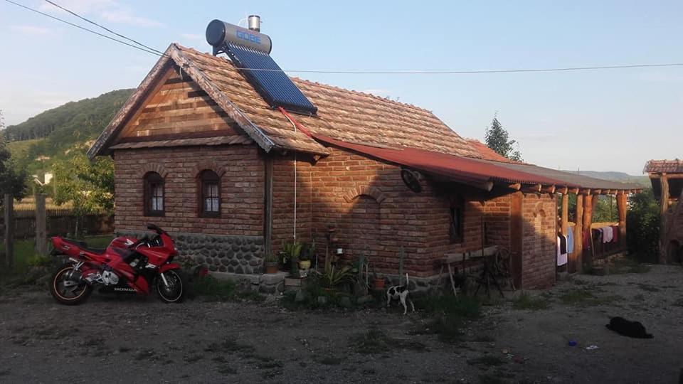 Casa Rustic Feher & Fekete Vendeghazak โซวาตา ภายนอก รูปภาพ